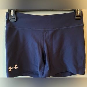 Under Armor Women’s volleyball short Size Small